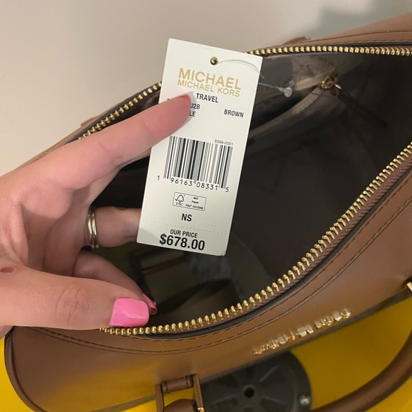 Michael Kors purse - Picture 3 of 3